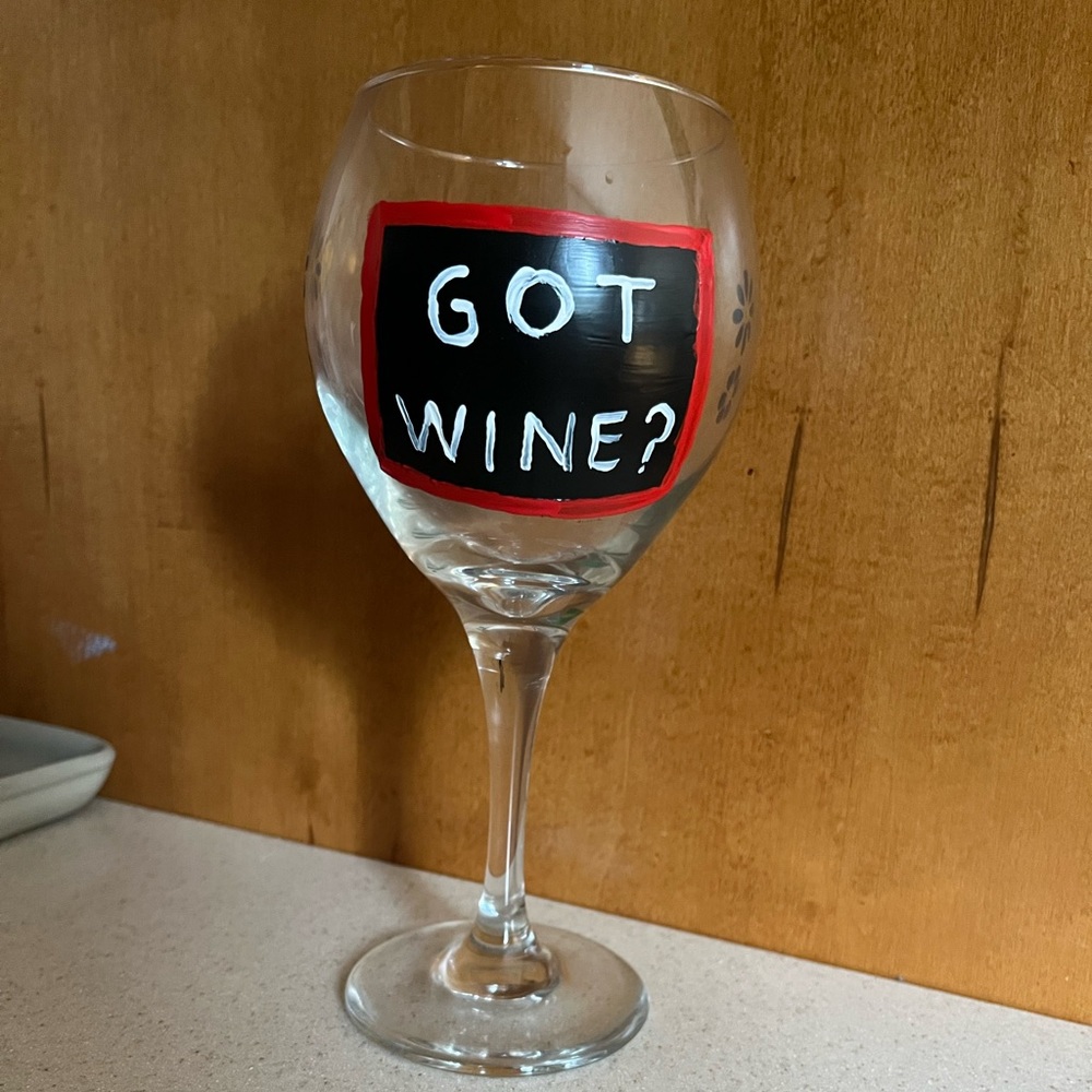 Stemmed wine glass